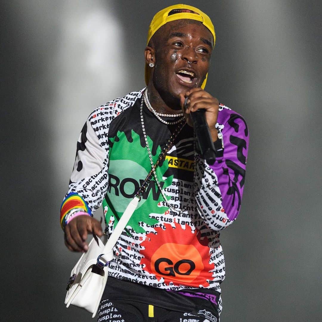 HYPEBEASTさんのインスタグラム写真 - (HYPEBEASTInstagram)「@hypebeastmusic: Get ready for @liluzivert‘s ‘Eternal Atake’ album. During his set at @rollingloud Miami, Uzi announced that he’s “finished the last song to the album.” Stay tuned for updates about its release, and head the the link in our bio to see his announcement.  Photo: Jason Koerner/Getty Images」5月15日 11時07分 - hypebeast