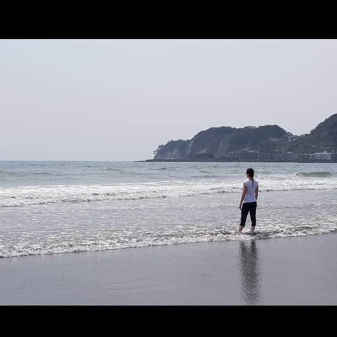 シャルレーヌ・ギニャールさんのインスタグラム写真 - (シャルレーヌ・ギニャールInstagram)「A pleasant day in Kamakura 🌸🤗 #holidays #memories #japan #vacation #kamakura #hasederatemple #greatbuddha #beach #niceday #🇯🇵 #happytime」5月15日 3時56分 - charleneguignard