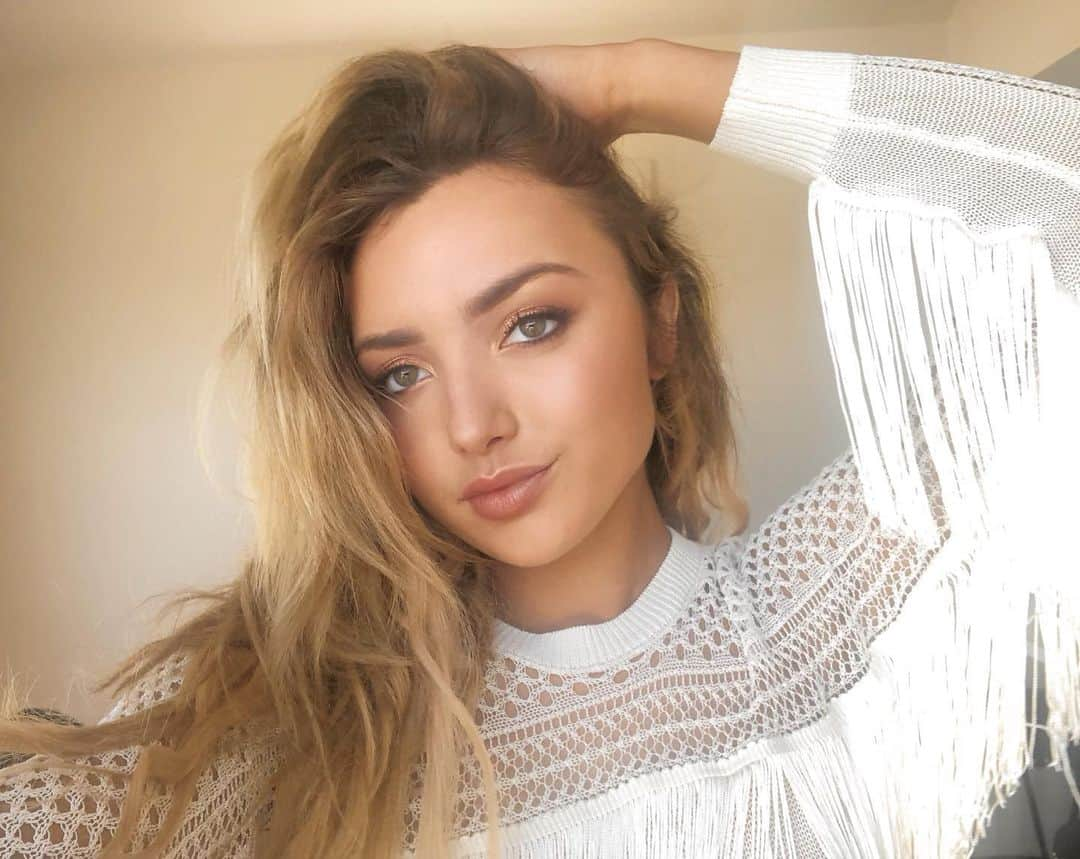 ペイトン・リストさんのインスタグラム写真 - (ペイトン・リストInstagram)「about to go film a scene in 40 degrees and rain wish me luck」5月15日 4時58分 - peytonlist