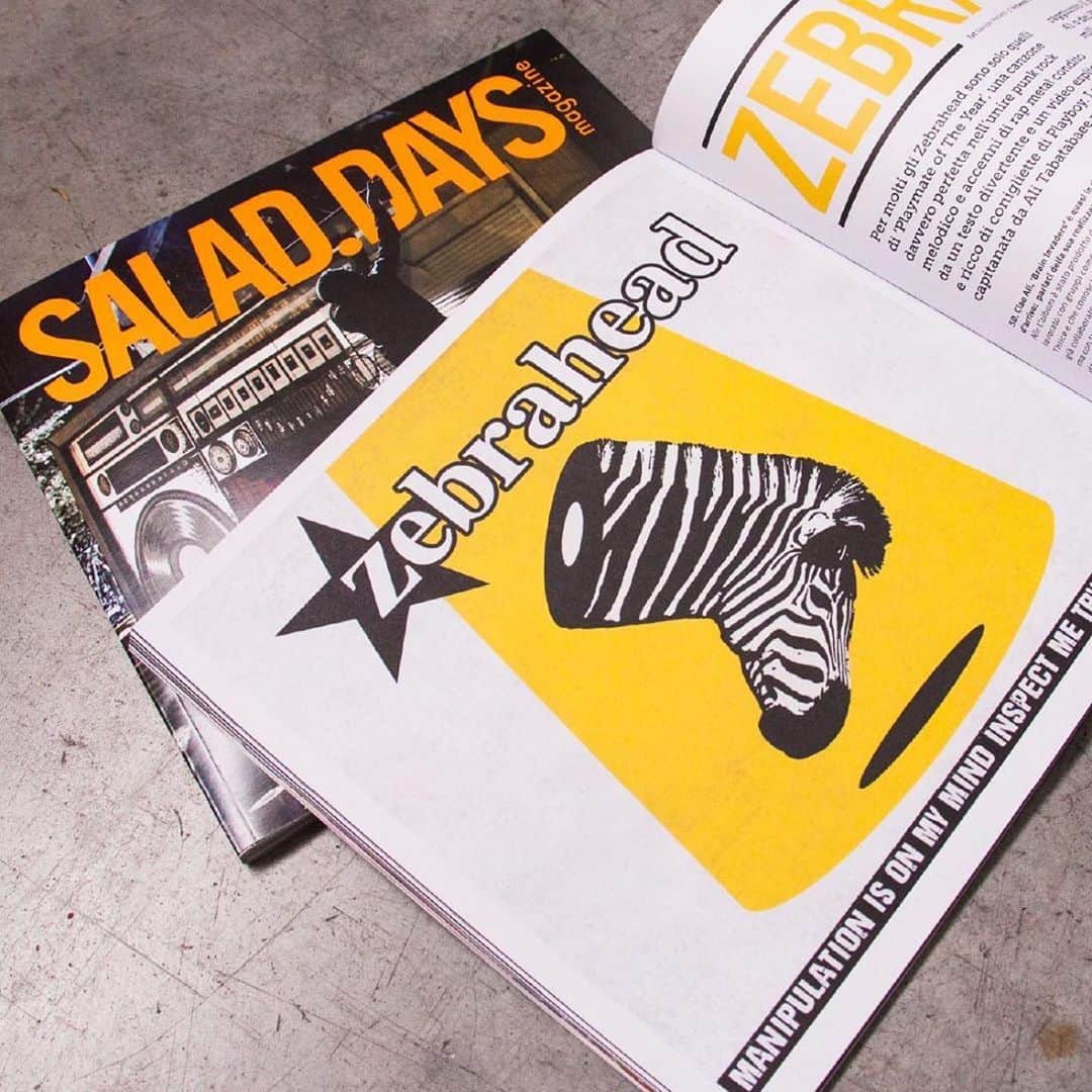 Zebraheadさんのインスタグラム写真 - (ZebraheadInstagram)「Thanks to Italian magazine @saladdaysmagazine for having us in your latest issue! We're looking forward to playing Italy with @skapoficial June 27- Carraponte Sesto San Giovani, Milan, Italy June 29- Sherwood Festival, Park Nord Stadio Euganeo, Padova, Italy @sherwood_festival #Zebrahead #skap #italy #saladdays #sherwoodfestival」5月15日 5時09分 - zebraheadofficial