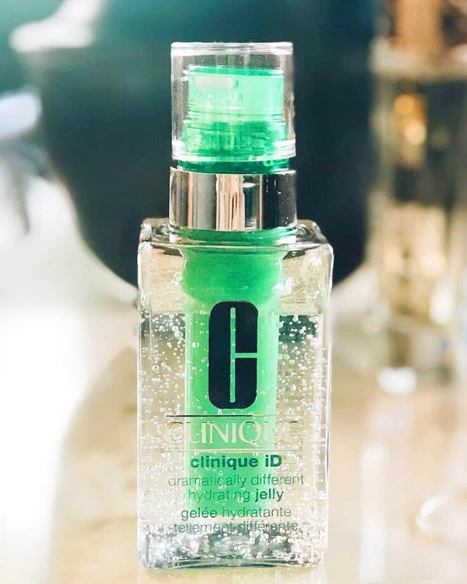 クリニークさんのインスタグラム写真 - (クリニークInstagram)「Hydrating is more fun with #CliniqueiD 💚 📸: @themamiproject #Clinique #skincare #beauty #parabenfree #fragrancefree #happyskin」5月15日 5時26分 - clinique