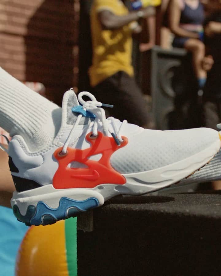 のインスタグラム：「Don’t let your summer be a wash. Dial it up with the #Nike React Presto “Breezy Thursday” available in stores and online this Thursday, 5/16.」
