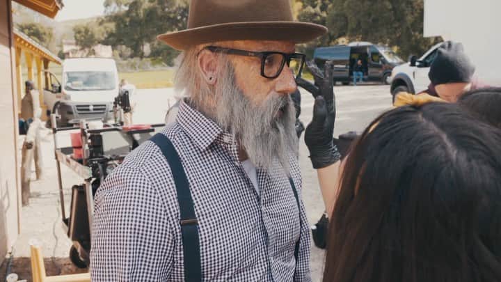 A.J.のインスタグラム：「There are some truly ridiculous and heart warming moments in the behind the scenes making of Boy and A Man!! Check out the link in my story.」