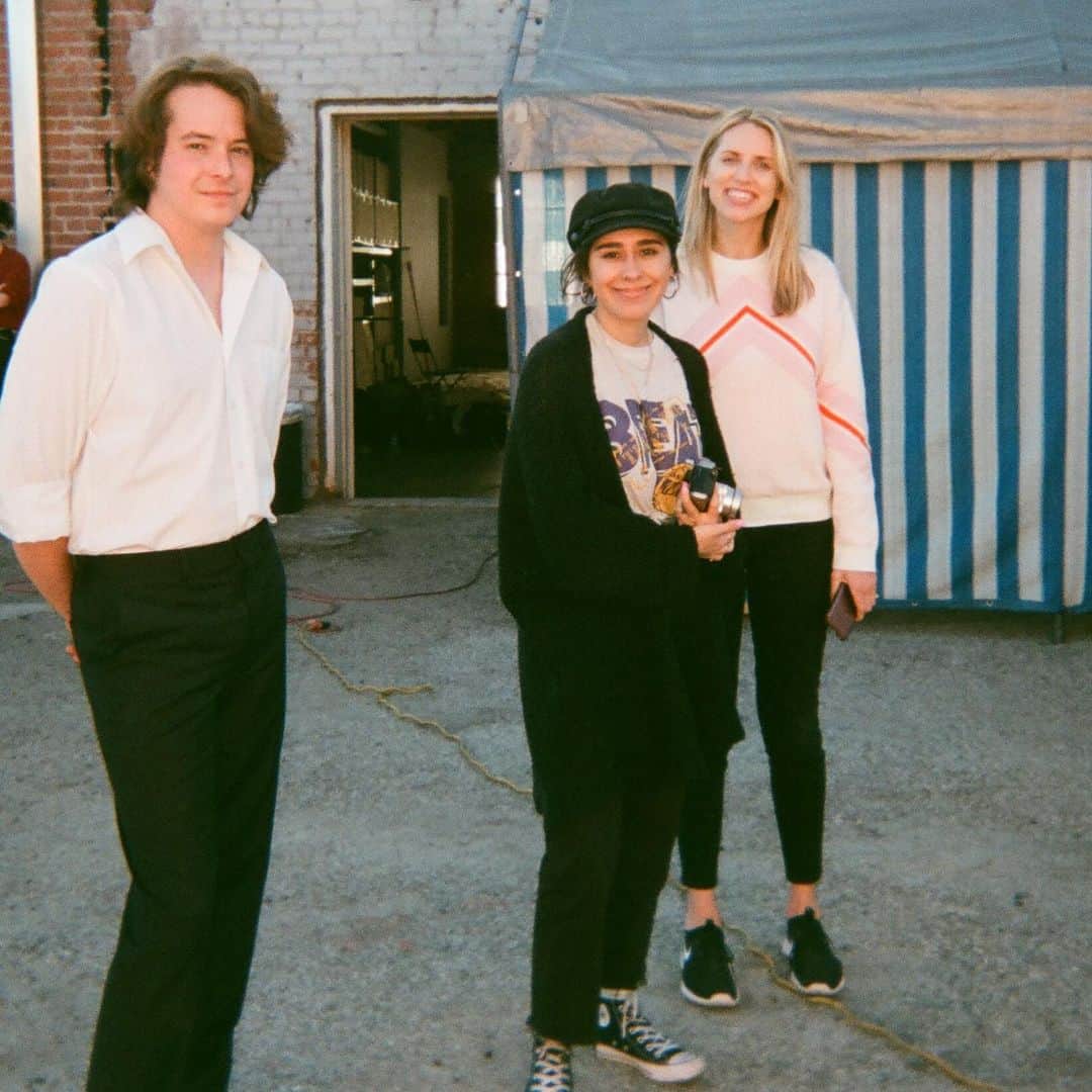 HEY VIOLETのインスタグラム：「humans who make it all possible❤️」