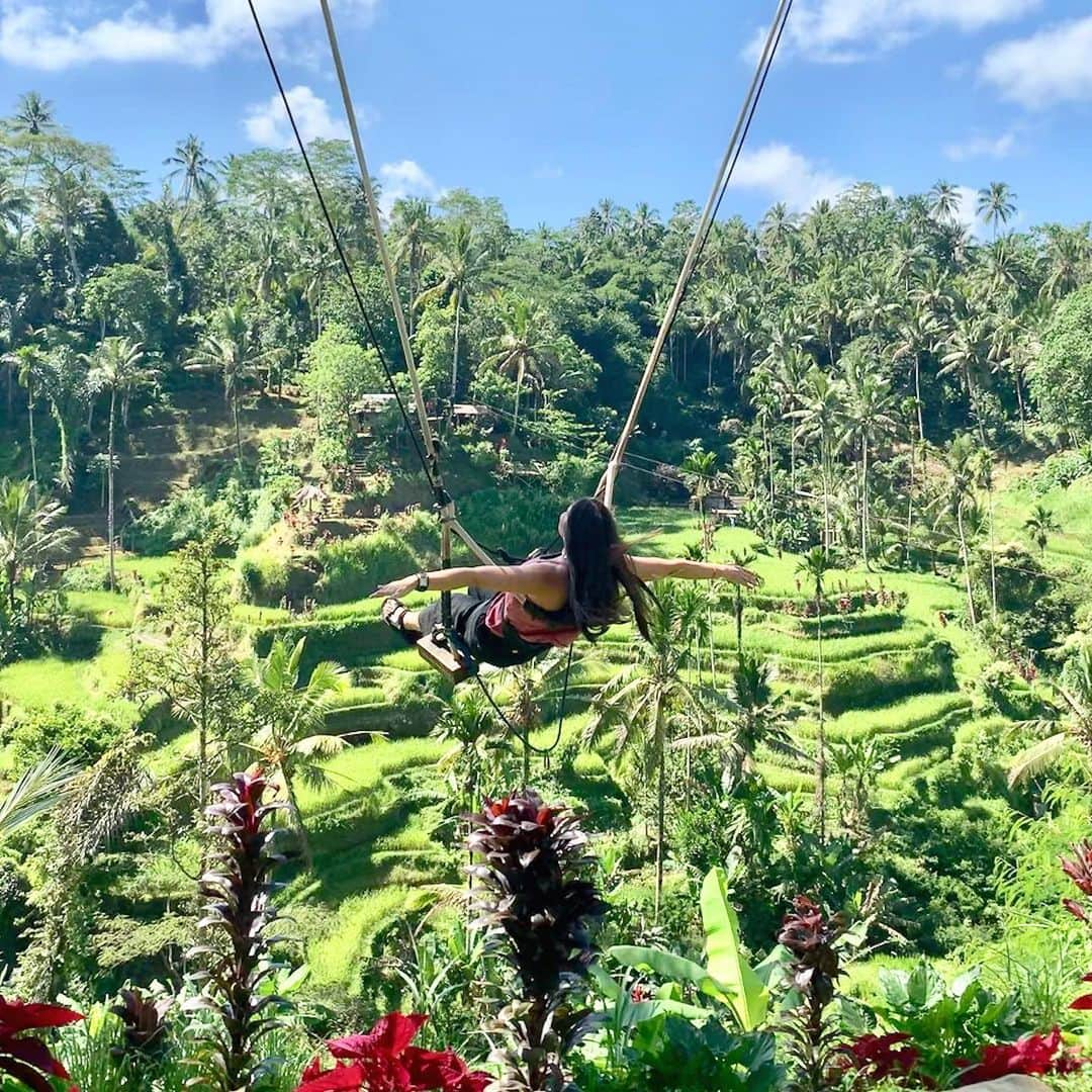 Ana Brenda Contrerasさんのインスタグラム写真 - (Ana Brenda ContrerasInstagram)「“La vida se trata de perder: habilidades, perdemos facultades, el color del pelo ,perdemos a nuestros seres queridos,perdemos las ganas , perdemos amores , perdemos amigos, juventud” ( 📖 viajando por la vida )  Yo estoy trabajando en perder el miedo ❤️」5月15日 6時08分 - anabreco