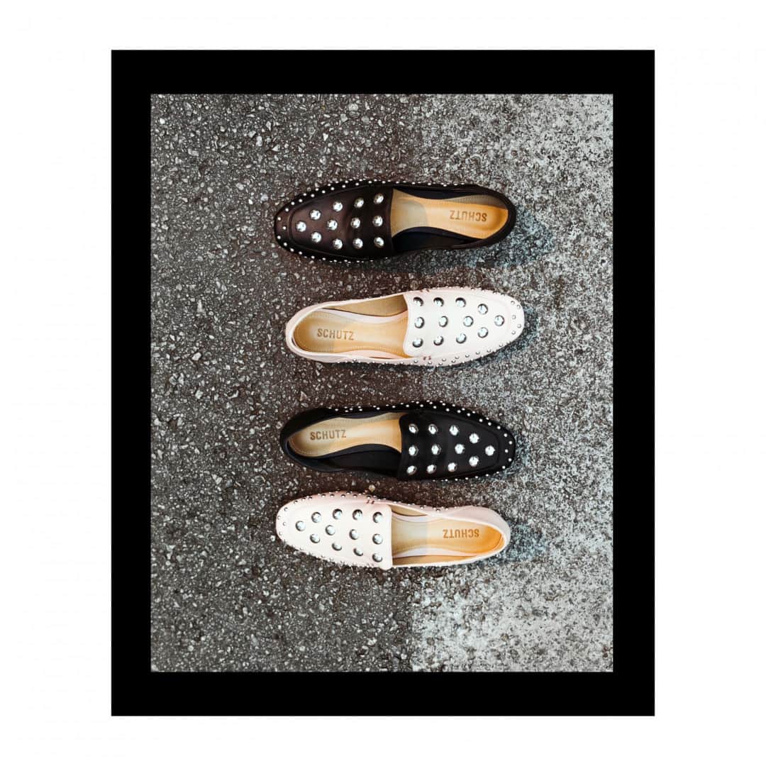 Schutzのインスタグラム：「Two kinds of Love. 🖤 #schutzfall」
