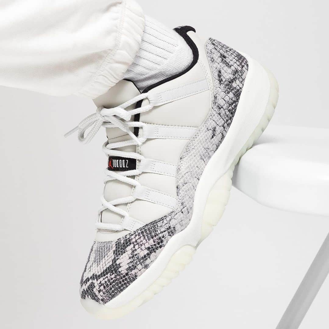 Sneaker News x Jordans Dailyさんのインスタグラム写真 - (Sneaker News x Jordans DailyInstagram)「Best Air Jordan 11 Snakeskin colorway? Releasing May 18th. Tap the link in the bio for more details #jordansdaily」5月15日 7時24分 - jordansdaily