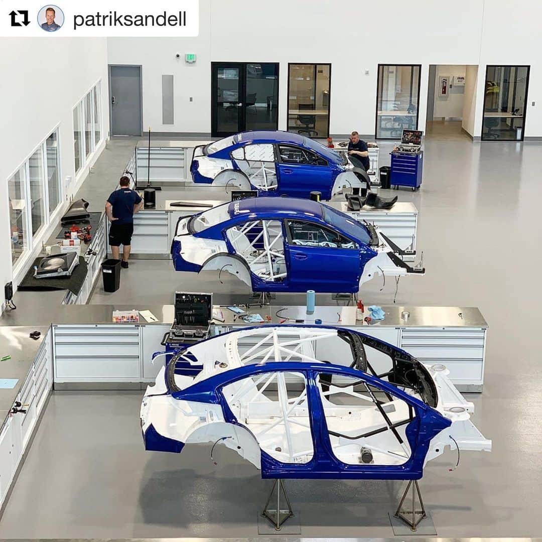 Subaru Rally Team USAさんのインスタグラム写真 - (Subaru Rally Team USAInstagram)「📸 @patriksandell ・・・ #Repost Visited @vermont.sportscar this week to catch up with the team after a long offseason and started testing for the 2019 season! The new shop in Vermont is unreal—we’ve got everything we need to take @subarumotorsportsusa to the top of the standings this year. Less than a month until we head to #MidOhio! #subarumotorsportsusa」5月15日 8時07分 - subarumotorsportsusa