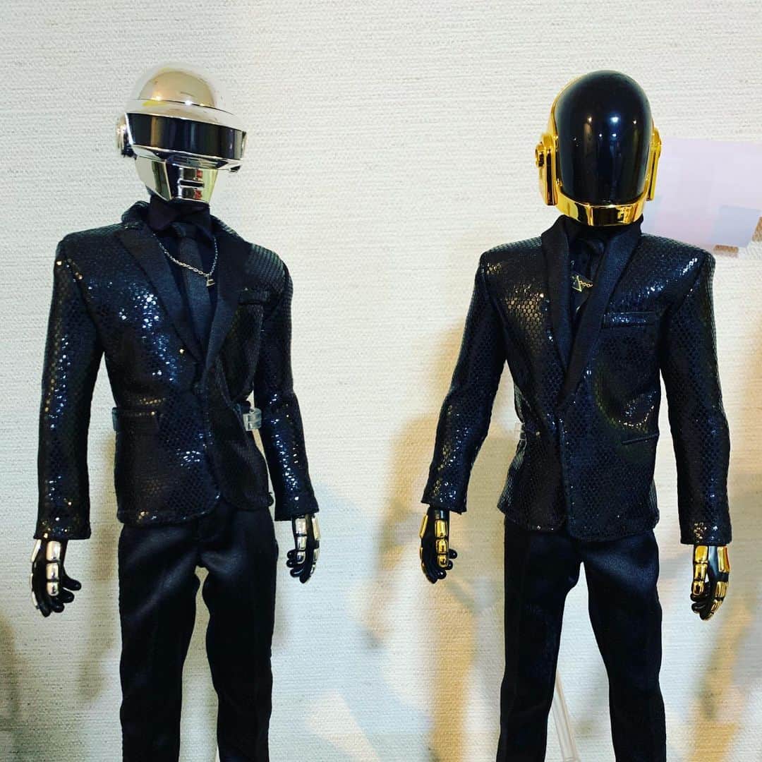 RAM RIDERさんのインスタグラム写真 - (RAM RIDERInstagram)「バカリズムライブ、今年も終わってしまったー。 新しい升野さんの作業場は遊び心いっぱいでめちゃめちゃ居心地よかった。  こういう場所で日々面白い作品が生まれてるんだなーと納得。  たのしかった記録。」5月15日 8時24分 - ramrider