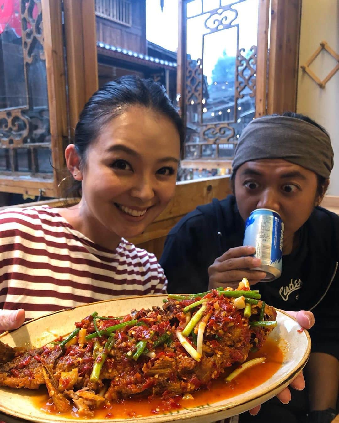 のインスタグラム：「辛いけどうまいっ！🌶 うまいけど辛いっ！🌶🌶 ロケ順調‼️後半戦に突入👍 ・ ・ ・ #辛い#うまい#うま辛い🤣🌶 #ピーマンだと思ったら青唐辛子#刺激的#刺激を下さい#鍋天国#どこにいるかは分かるかな」