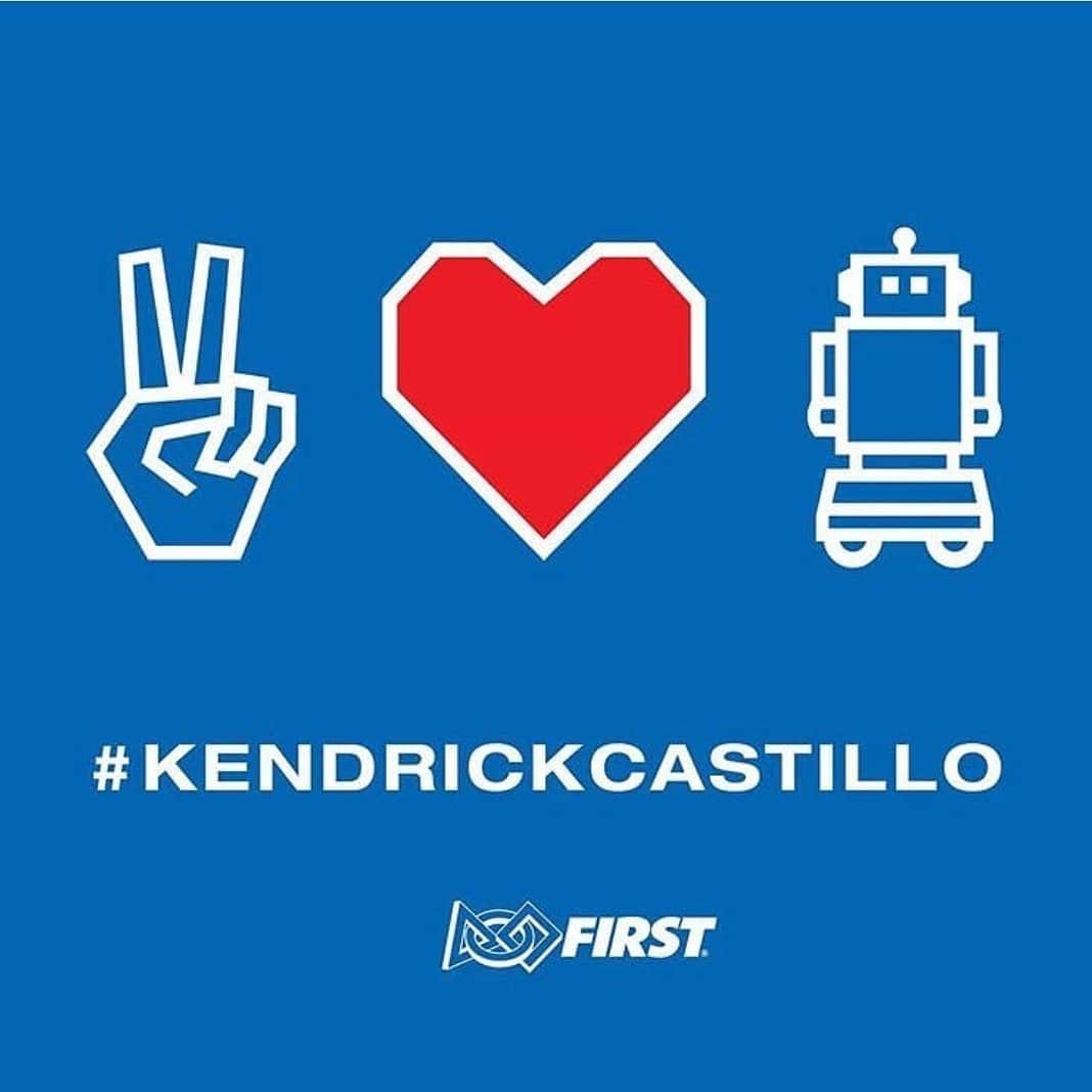 エマ・デュモンのインスタグラム：「#kendrickcastillo」