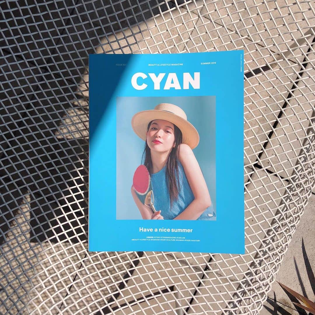 野々口祐子のインスタグラム：「CYAN @cyanmagazine  SUMMER2019 ヘアスタイル掲載中です🌞 #cyanmagazine #syan_tokyo  #nono_hair #nono_make  #ショートヘア #夏メイク」