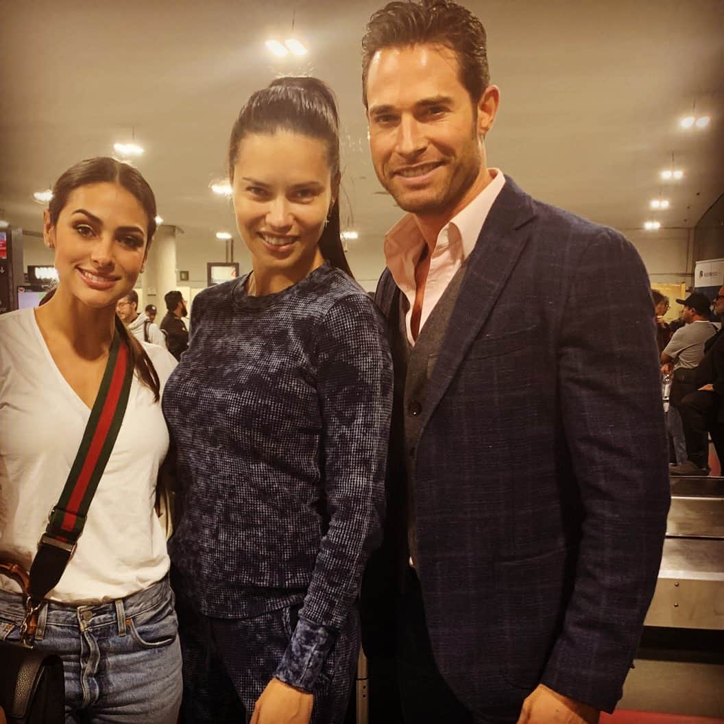 アドリアナ・リマさんのインスタグラム写真 - (アドリアナ・リマInstagram)「✨Mexico i have landed.... and already making friends @sebastianrulli ✨ @rennotni ✨」5月15日 10時04分 - adrianalima