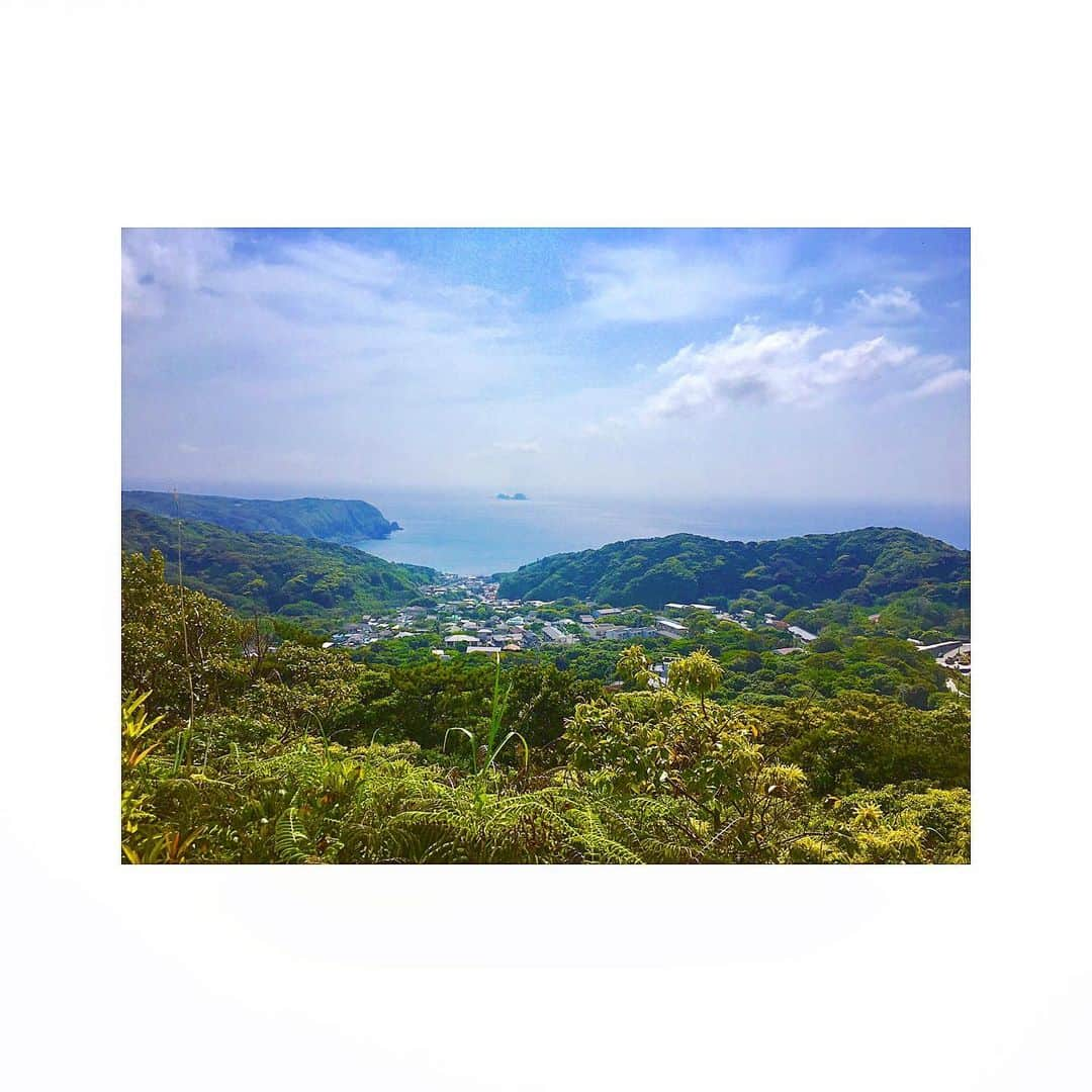 平牧仁さんのインスタグラム写真 - (平牧仁Instagram)「#俺の遅目のGW #神津島  #天上山 #登りがキツかった」5月15日 10時31分 - jin_hiramaki226