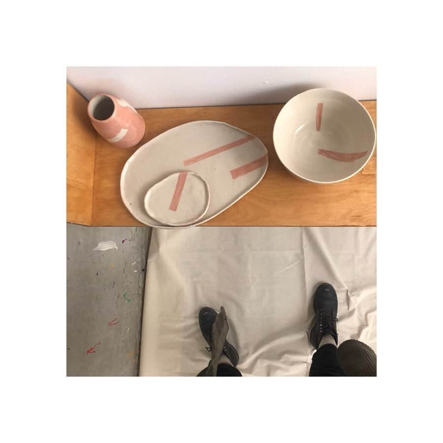 モニカ・ヤガチャクさんのインスタグラム写真 - (モニカ・ヤガチャクInstagram)「If you know me, expect to see these again on your birthday, wrapped. 😅 #ceramics #pottery #crafttherapy #IactuallyWentToSchoolForThis」5月15日 10時26分 - jacmonika