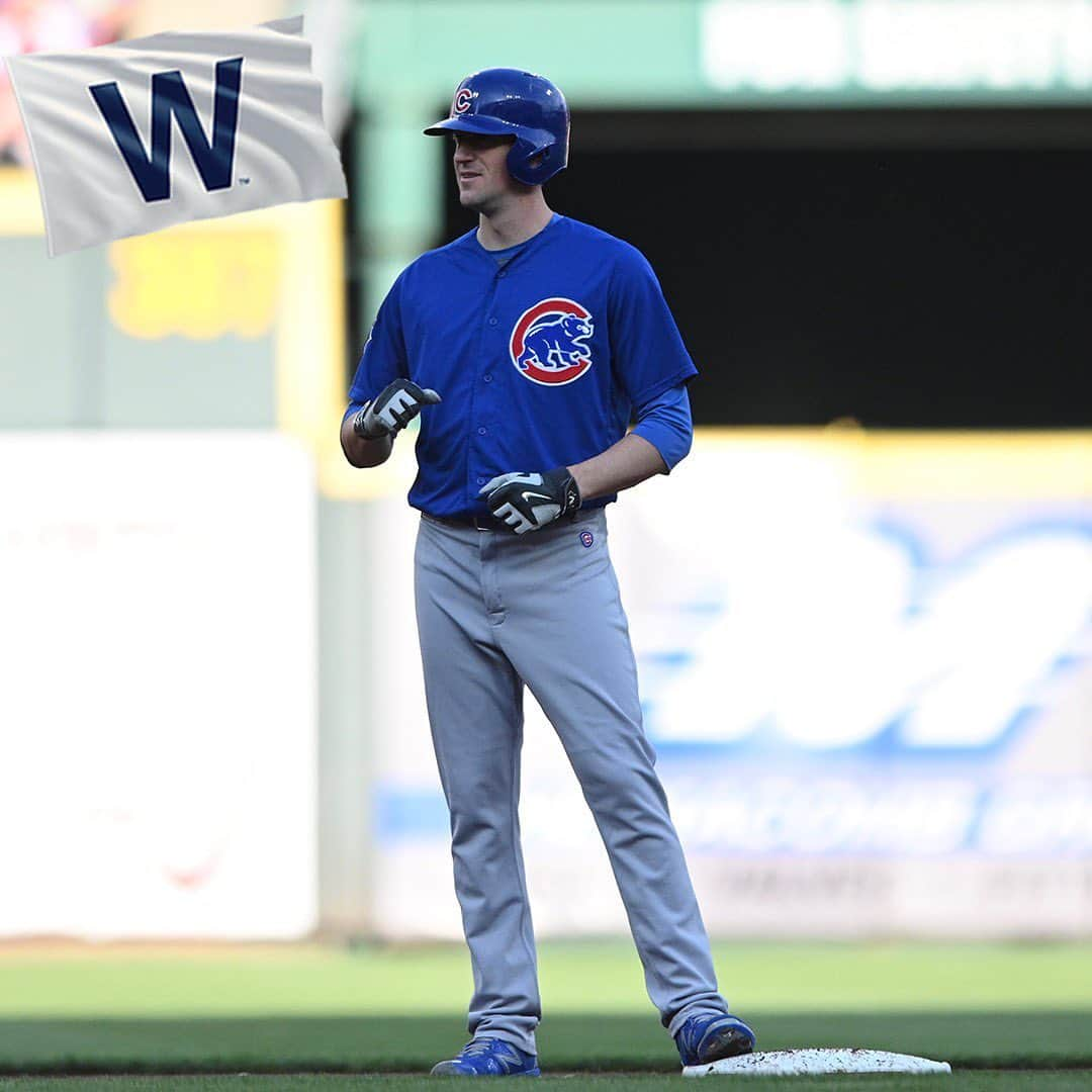 シカゴ・カブスさんのインスタグラム写真 - (シカゴ・カブスInstagram)「#Cubs win! Kyle Hendricks had as many hits (3) as he allowed! #EverybodyIn」5月15日 10時33分 - cubs