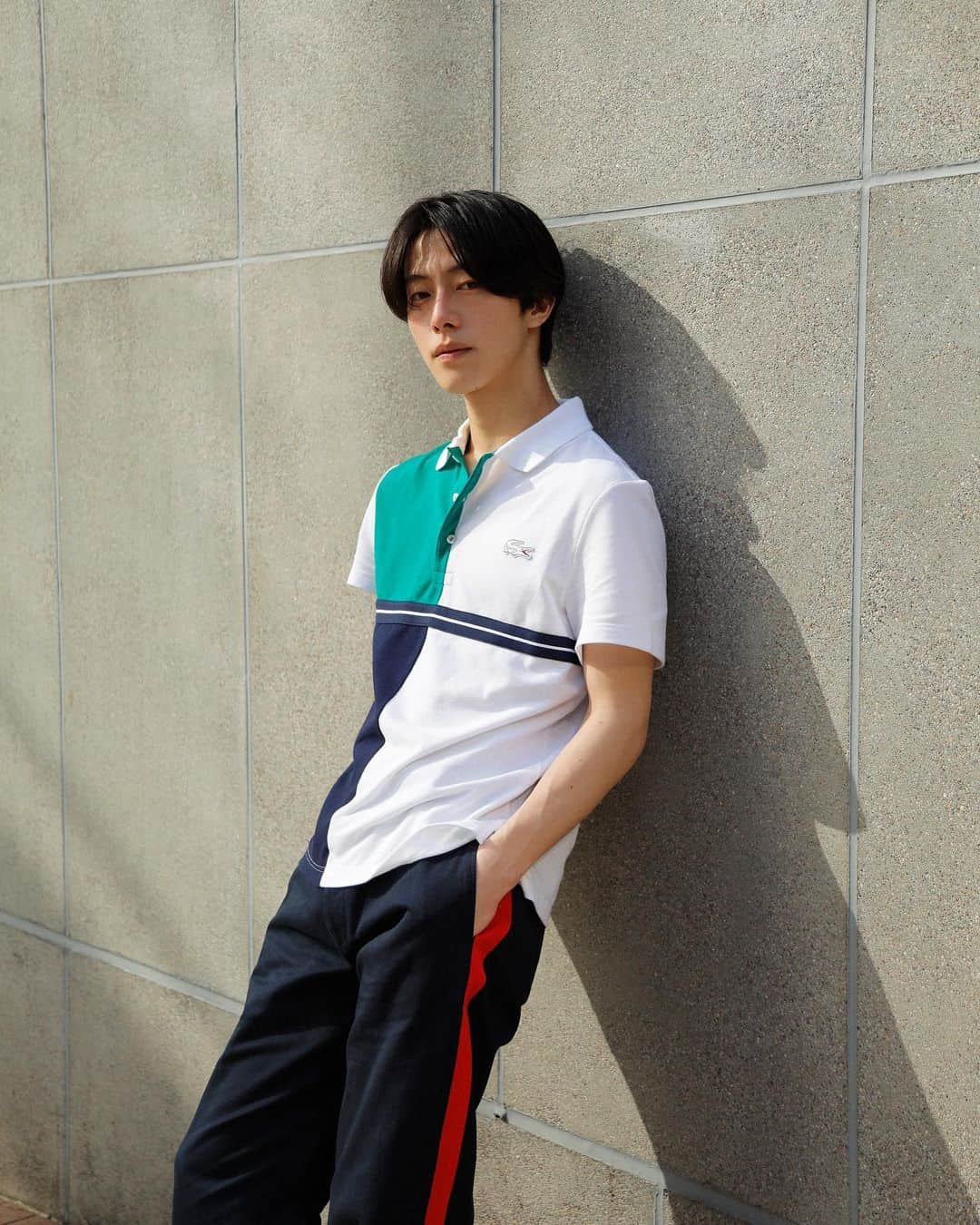 Droptokyoさんのインスタグラム写真 - (DroptokyoInstagram)「TOKYO STREET STYLE Name: @rintaro_asari  Top: @lacoste  Pants: @lacoste  #ラコステ#tennisremix#テニスリミックス#lacoste#pr#streetstyle#droptokyo#tokyo#japan#streetscene#streetfashion#streetwear#streetculture#fashion#shibuya#ファッション Photography: @cazumax」5月15日 21時58分 - drop_tokyo