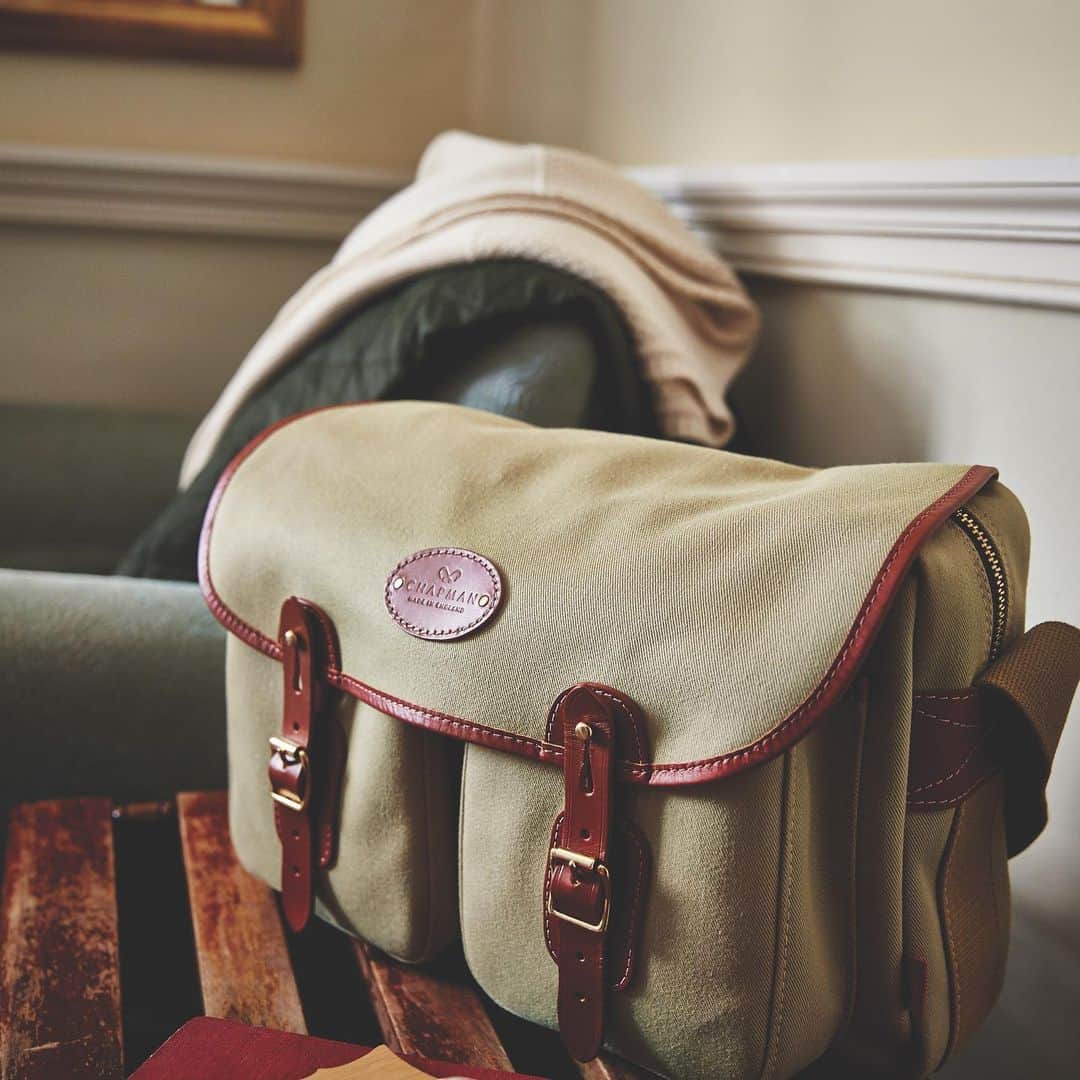 のインスタグラム：「The ever popular Rambler #canvas #shoulderbag available this week 10% off for #fathersday #madeinengland #handcrafted #bags #luggage #menswear #menstyle #mensstyle #mensfashion #promotion」