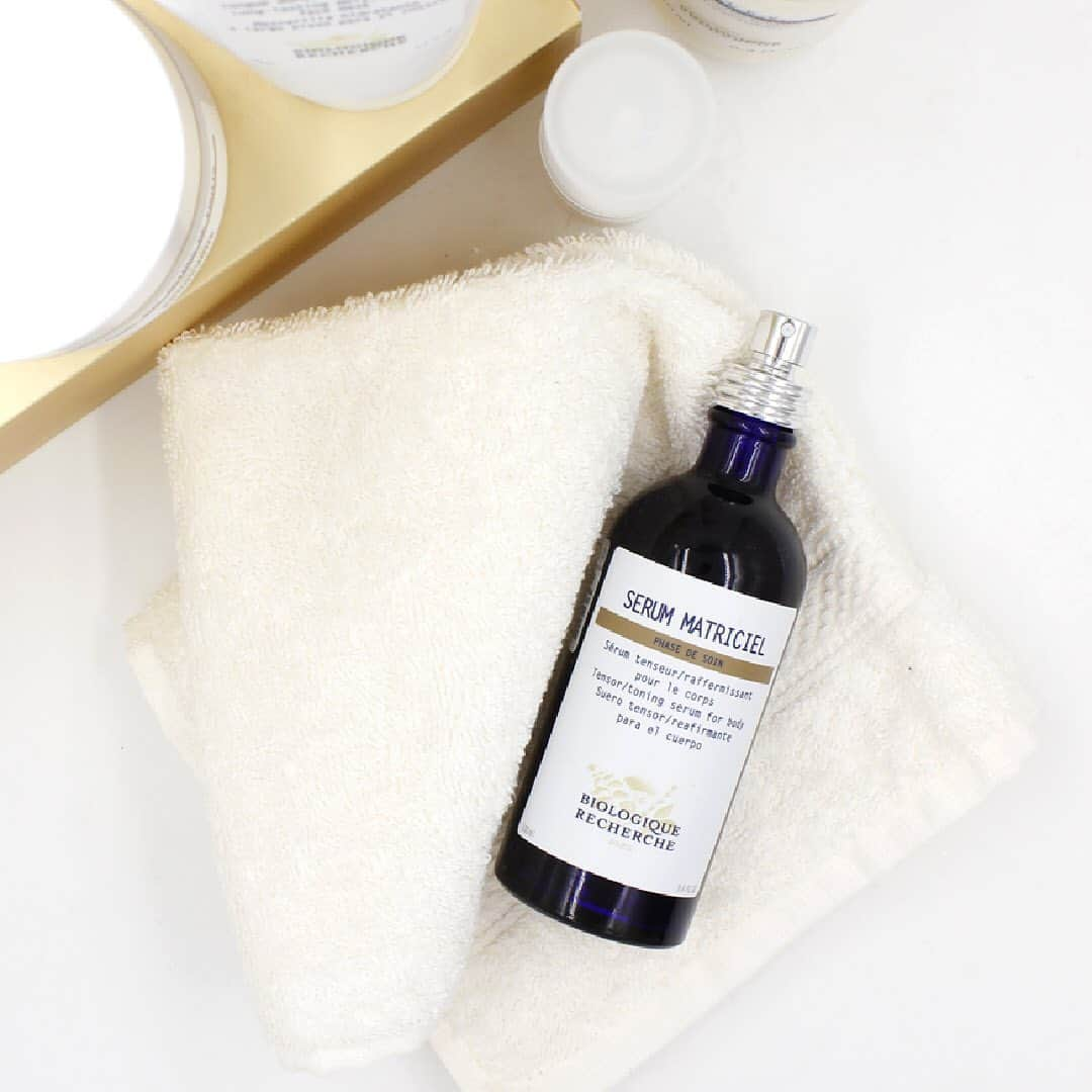 Biologique Recherche Indiaさんのインスタグラム写真 - (Biologique Recherche IndiaInstagram)「Sérum Matriciel:  Result: Prevents the slackening of the dermal matrix.  Product description: Rich in Siberian Ginseng Extract and Black Crowberry Juice, this treatment provides a tissue structuring effect and reinforces the epidermal elasticity and tonus. Recommended for Skin Instants which lack tonicity.  Usage: Apply Sérum Matriciel once or twice a day on the targeted areas in smoothing movements until complete absorption.  For more information or purchases, please DM us.  SoulSkin - Your BIOLOGIQUE RECHERCHE ambassador in #India. -  #SoulSkin #BiologiqueRecherche #IloveBR #BuildingBetterSkin #skincare #br #mumbai #maharashtara #passion #expert #skin #skinexpert #skinroutine #skinhealth #skincaretips #healthyskin #skininstant #antipollution #breath #nature #beauty #getready #cosmetics #cosmetic #frenchcosmetics #frenchbeauty #facecare #bodycare #ambassadedelabeaute」5月15日 21時36分 - biologique_recherche_india