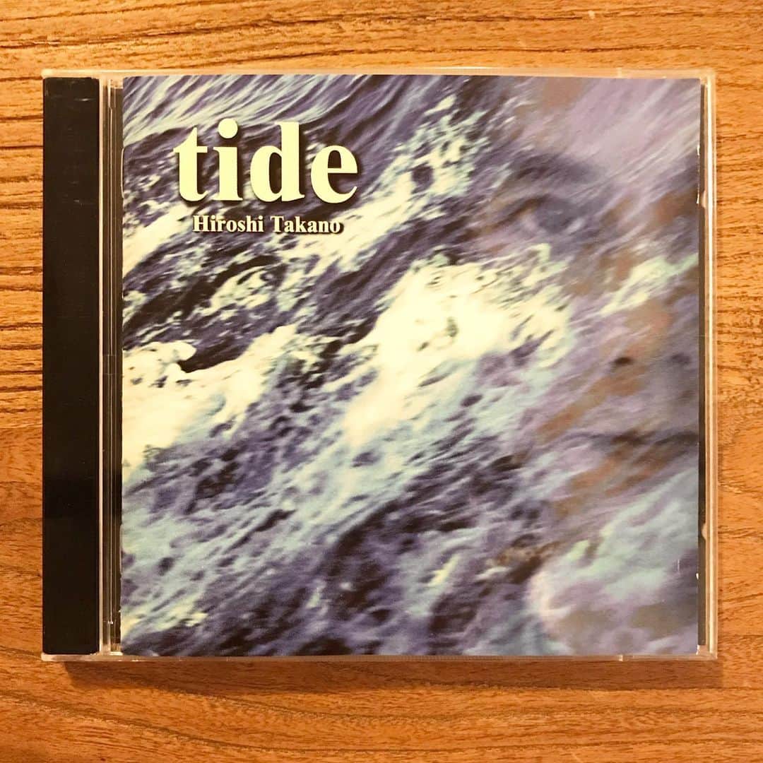 山田稔明さんのインスタグラム写真 - (山田稔明Instagram)「高野さんが20年前の5月に出したアルバム『tide』を初めて聴いた。GOMES THE HITMANがデビューした1999年のこと。 #買ったレコード #買ったレコード2019 #高野寛」5月15日 21時38分 - toshiakiyamada