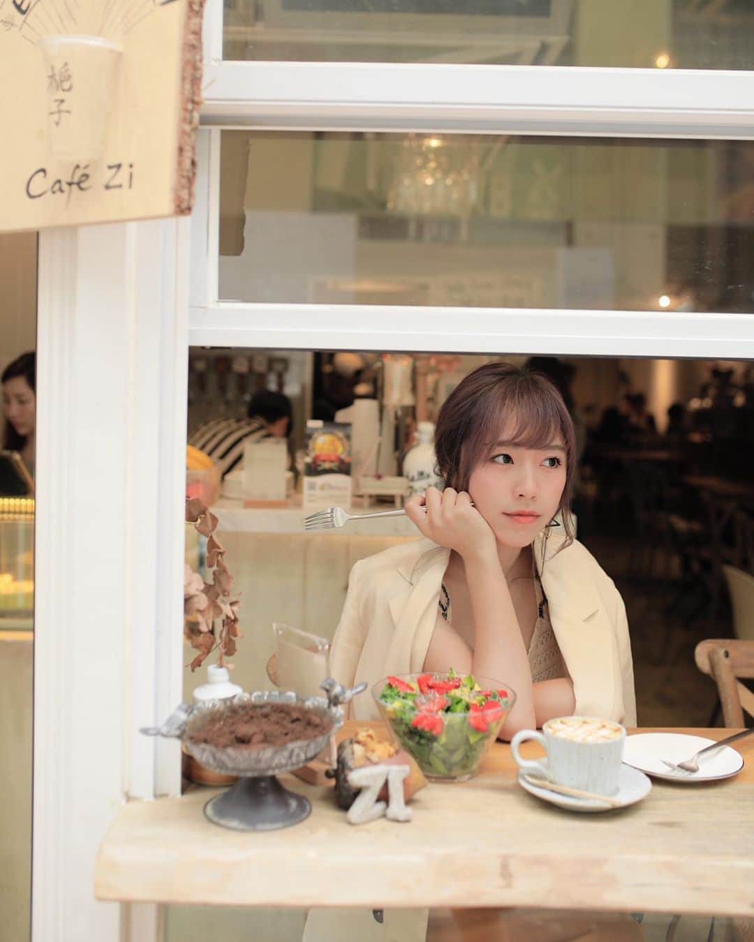 Miss Hunnyのインスタグラム：「Last one♥️ #私圖」