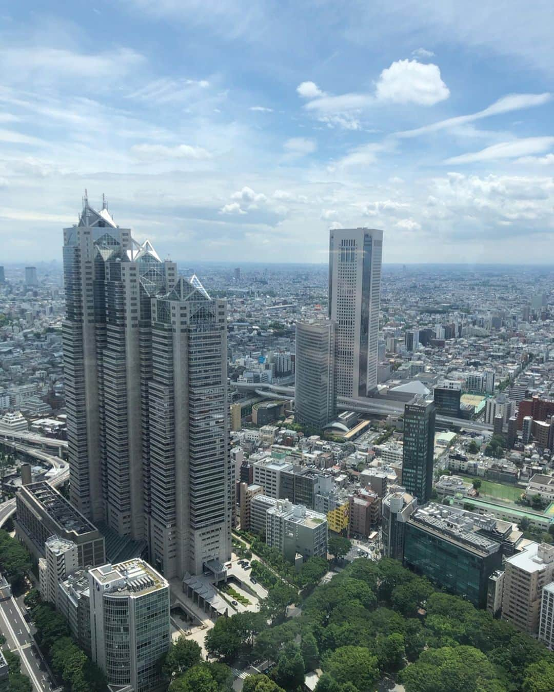 マチルドU・クラマーさんのインスタグラム写真 - (マチルドU・クラマーInstagram)「Happy tourists in Tokyo 🇯🇵🏮🎏 . . . . #tourists #tokyo #japan #daysoff #celebrating #thedanishrelayteam #relaygang #fasterasone #relay #sprint #track #tracknation #athlete #runner」5月15日 13時15分 - mathildeukramer