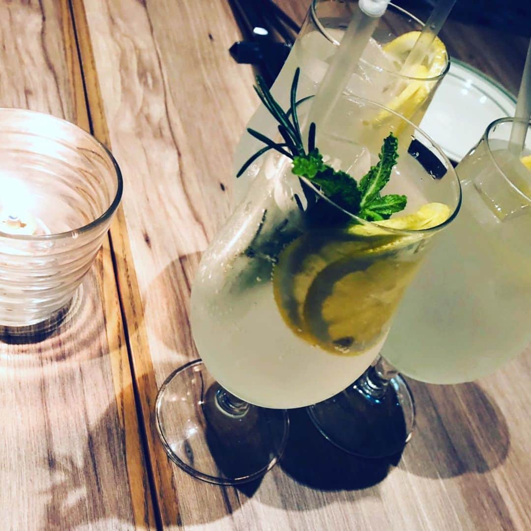 日岡なつみのインスタグラム：「先日トロワ会したよ😇 たーのしかったー❤︎ 天葉とは逆で、じゅりさんとりかさんは私の大好きなお姉様方…」