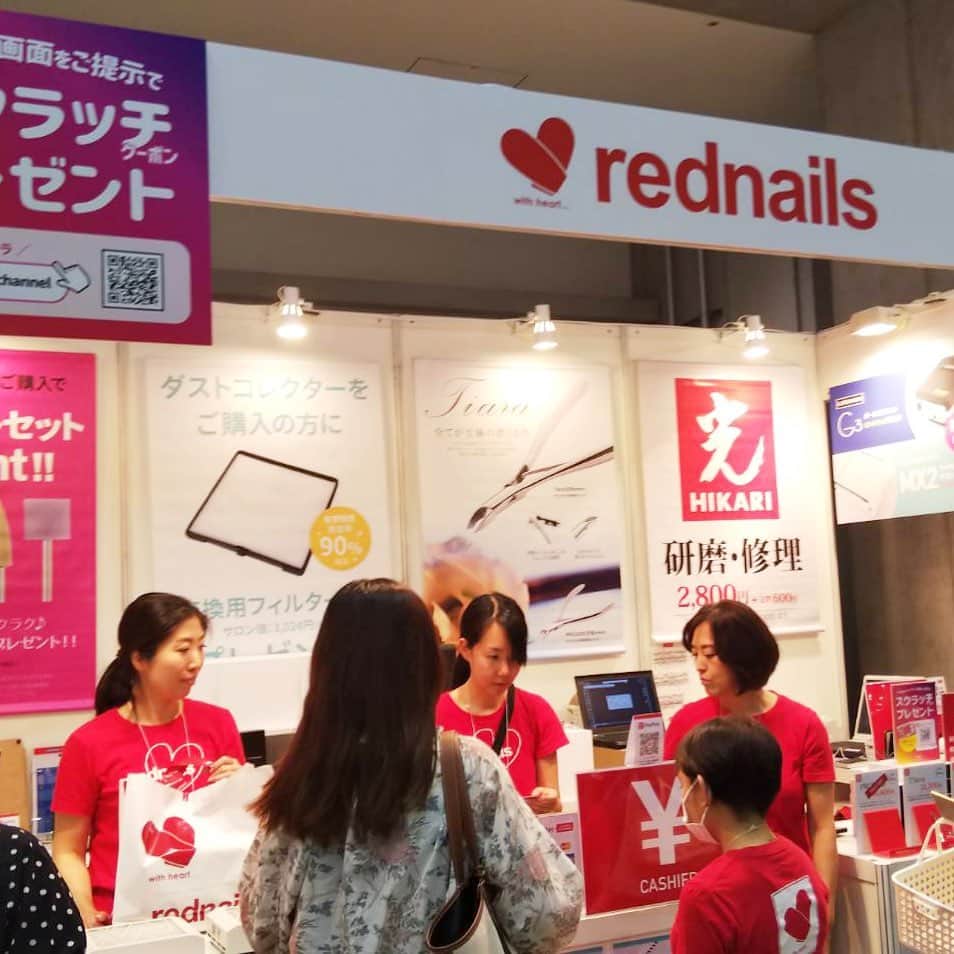 【ネイル通販】レッドネイルズウェブチャンネルのインスタグラム
