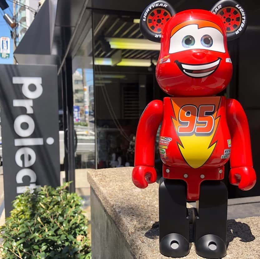 MEDICOM TOYさんのインスタグラム写真 - (MEDICOM TOYInstagram)「🚘⚡️ (c) Disney/Pixar  #cars #95 #disney #pixar #mcqueen #lightningmcqueen #bearbrick #medicomtoy #ベアブリック #メディコムトイ」5月15日 13時19分 - medicom_toy