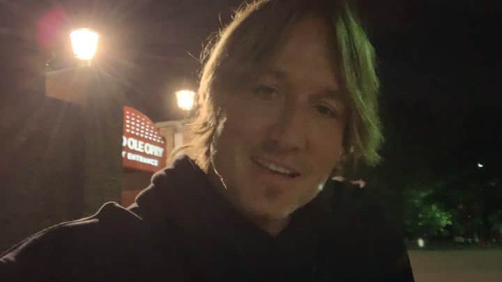 キース・アーバンのインスタグラム：「THANK YOU!!! #WeWere」
