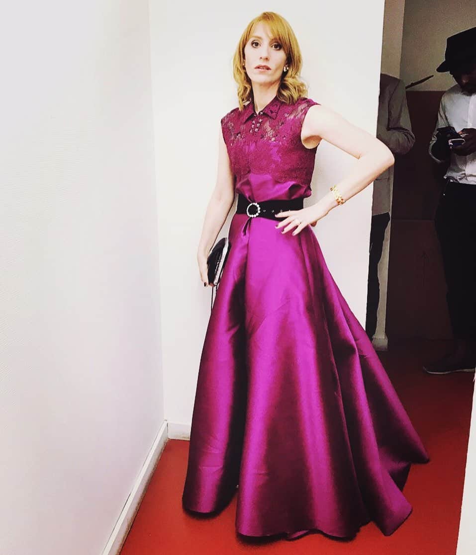 アレクシマビーユのインスタグラム：「Lolita Chammah dressed in @alexismabille purple radzimir dress @lesmolieres french theatre award ceremony 2019 @lolitachammah #theatreacademy #molieres #frenchtheatre #lolita #purple #alexismabille #purpledress #eveninggown #ceremonydress #award #chic #parisianstyle #gingerbeauty #lolitachammah」