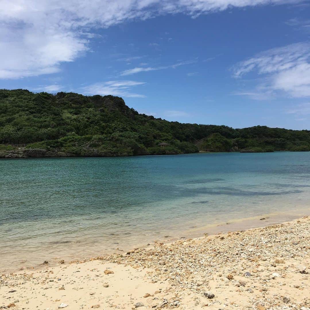 相馬絵美さんのインスタグラム写真 - (相馬絵美Instagram)「沖縄編はこのくらいに。 そして帰ってきて翌日から通常運転。 昨日今日と撮影してます。 明日も撮影。 頑張ります！ #ただいまTOKYO」5月15日 15時24分 - somaemi