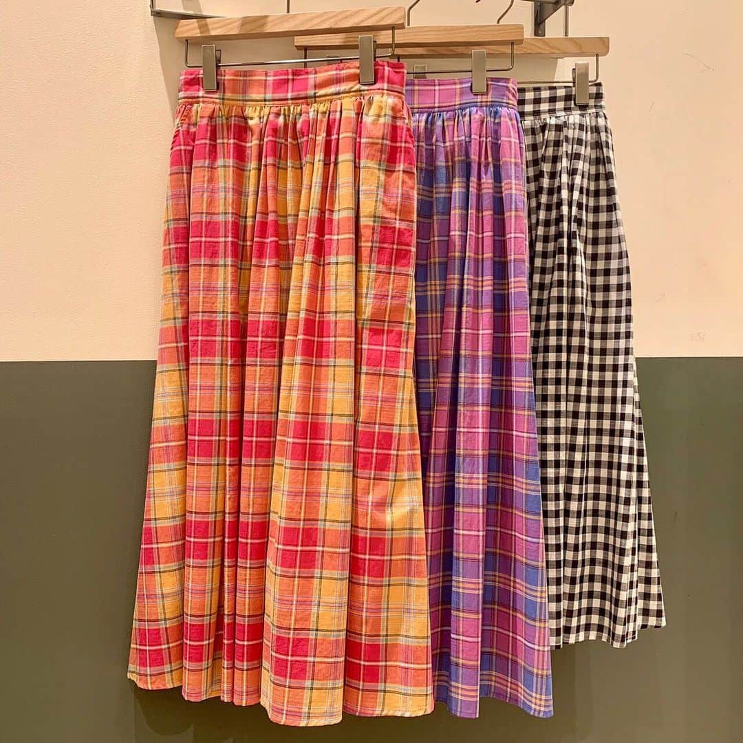 ビームス神戸さんのインスタグラム写真 - (ビームス神戸Instagram)「🔻WOMENS🔻 【 Ray BEAMS 】  item no：6327-0347 price：¥12,000+tax . ☎️078-335-2720 #raybeams#skirt#check#checkskirt#beams#beamskobe#beams_kobe#19ss#womensfashion#kobe#チェック#チェックスカート#神戸#ビームス#ビームス神戸」5月15日 15時43分 - beams_kobe