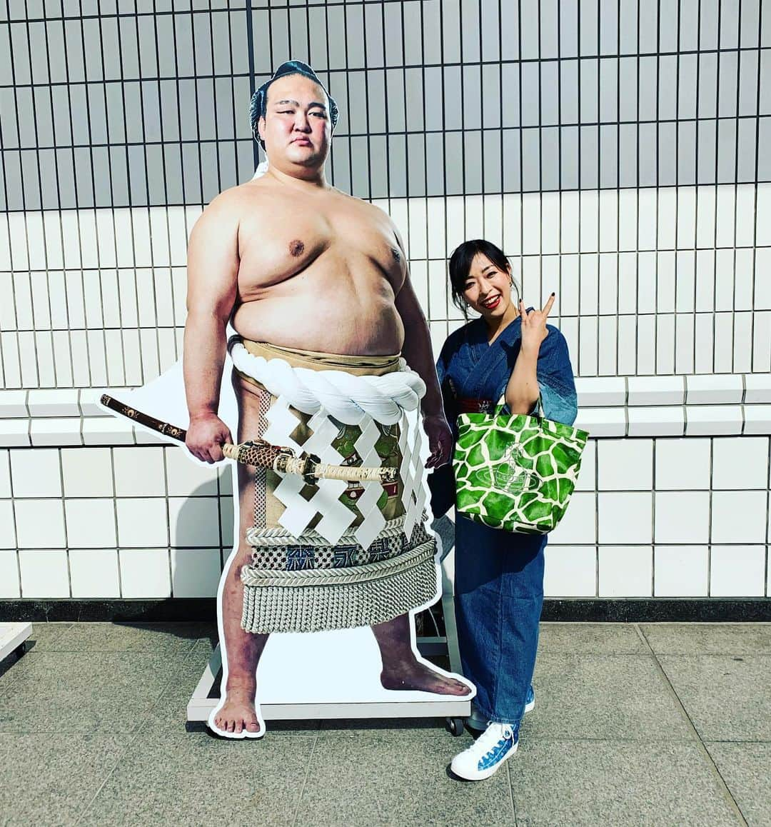 SATOKOさんのインスタグラム写真 - (SATOKOInstagram)「#相撲 #チョケすぎ #デニム和装」5月15日 16時03分 - fc_satoko