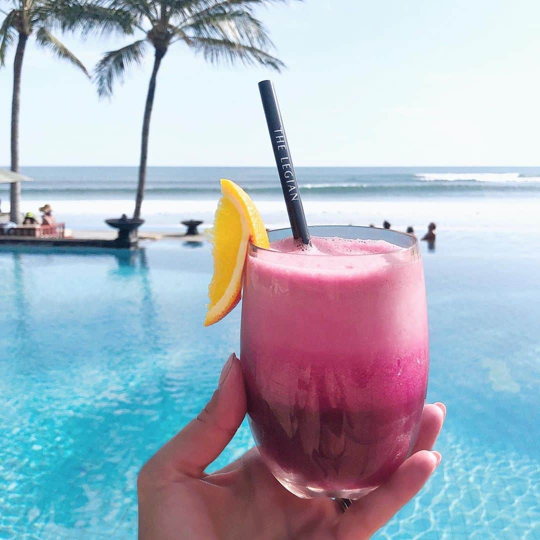My chan || 舞ちゃんのインスタグラム：「Needs vitamin sea🍉. #Spiked ビタミンSea🍉#アルコール入り かも」