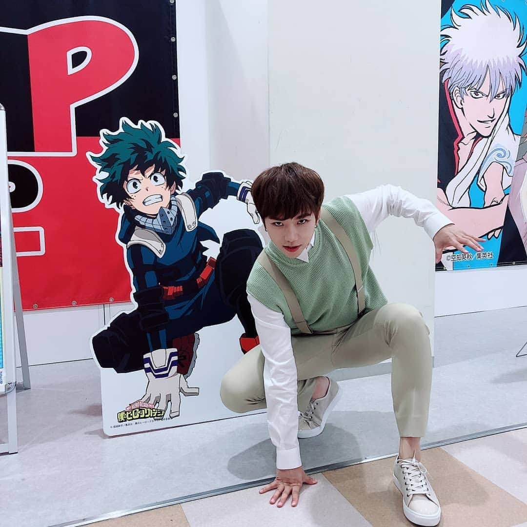 ロクヒョンさんのインスタグラム写真 - (ロクヒョンInstagram)「내 표정은 너무 무섭나.. おれは みどり #myheroacademia  #みどりや」5月15日 16時26分 - k_rockhyeon