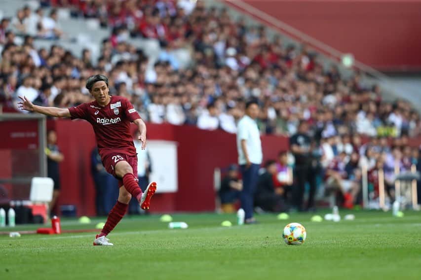 大崎玲央のインスタグラム：「💪🏽💪🏽💪🏽 #visselkobe  #wearevissel #ヴィッセル神戸  #jleague  #jリーグ」