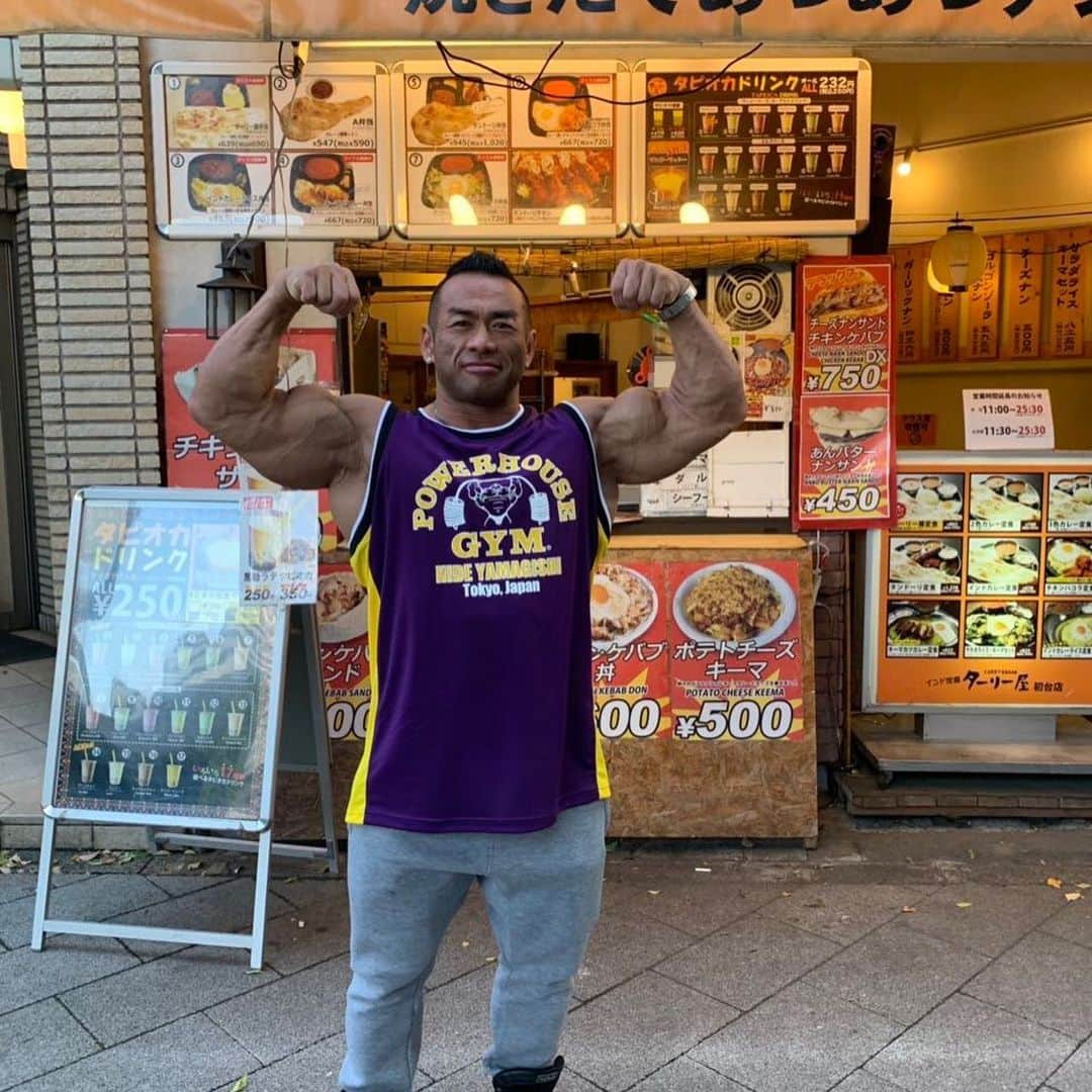 Hidetada Yamagishiさんのインスタグラム写真 - (Hidetada YamagishiInstagram)「Just arrived in Tokyo for Hidetada Yamagishi Iris Kyle Japan Classic this coming Saturday! 東京に来たらもちろん @powerhousegym_tokyojapan へ！ @iriskyle @jessicarabbitlovesfitness @sakabemotoyuki @powerhousegym_tokyojapan」5月15日 18時24分 - hideyamagishi