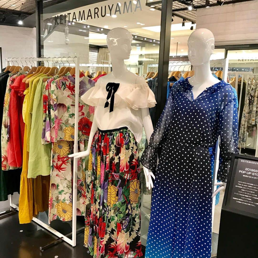 HANKYU.MODEさんのインスタグラム写真 - (HANKYU.MODEInstagram)「KEITA MARUYAMA POP UP STORE Until 5/21 At 3F『D.EDIT』Event Space  #Hankyu #HANKYUMODE #umedahankyu #阪急うめだ本店 #うめだ阪急 #阪急百貨店 #osaka #umeda #mode #dedit #keitamaruyama #ケイタマルヤマ」5月15日 18時38分 - hankyumode