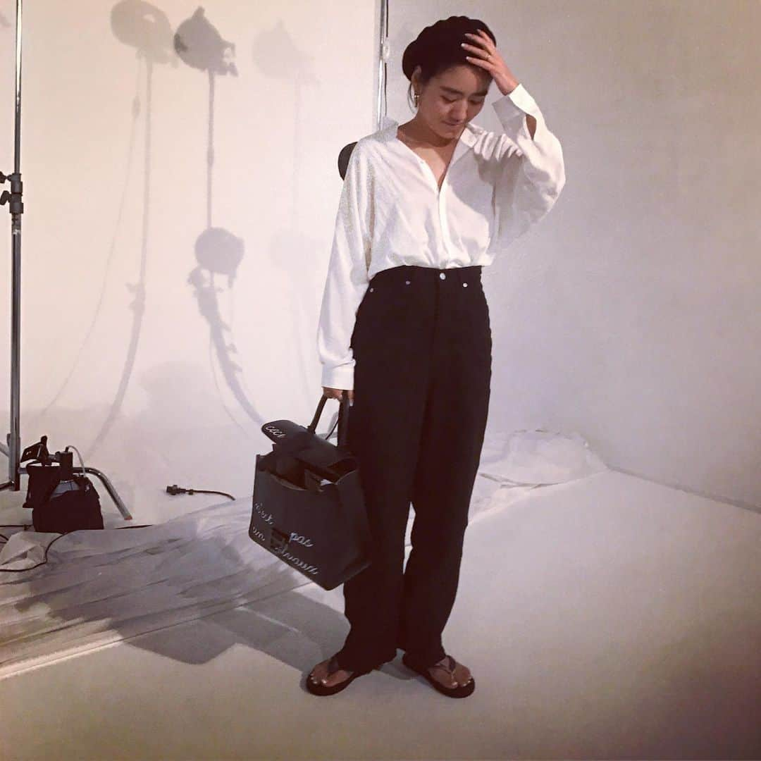 金子綾さんのインスタグラム写真 - (金子綾Instagram)「today's... #ootd #akcloset  #shootingday」5月15日 18時42分 - ayaaa0707