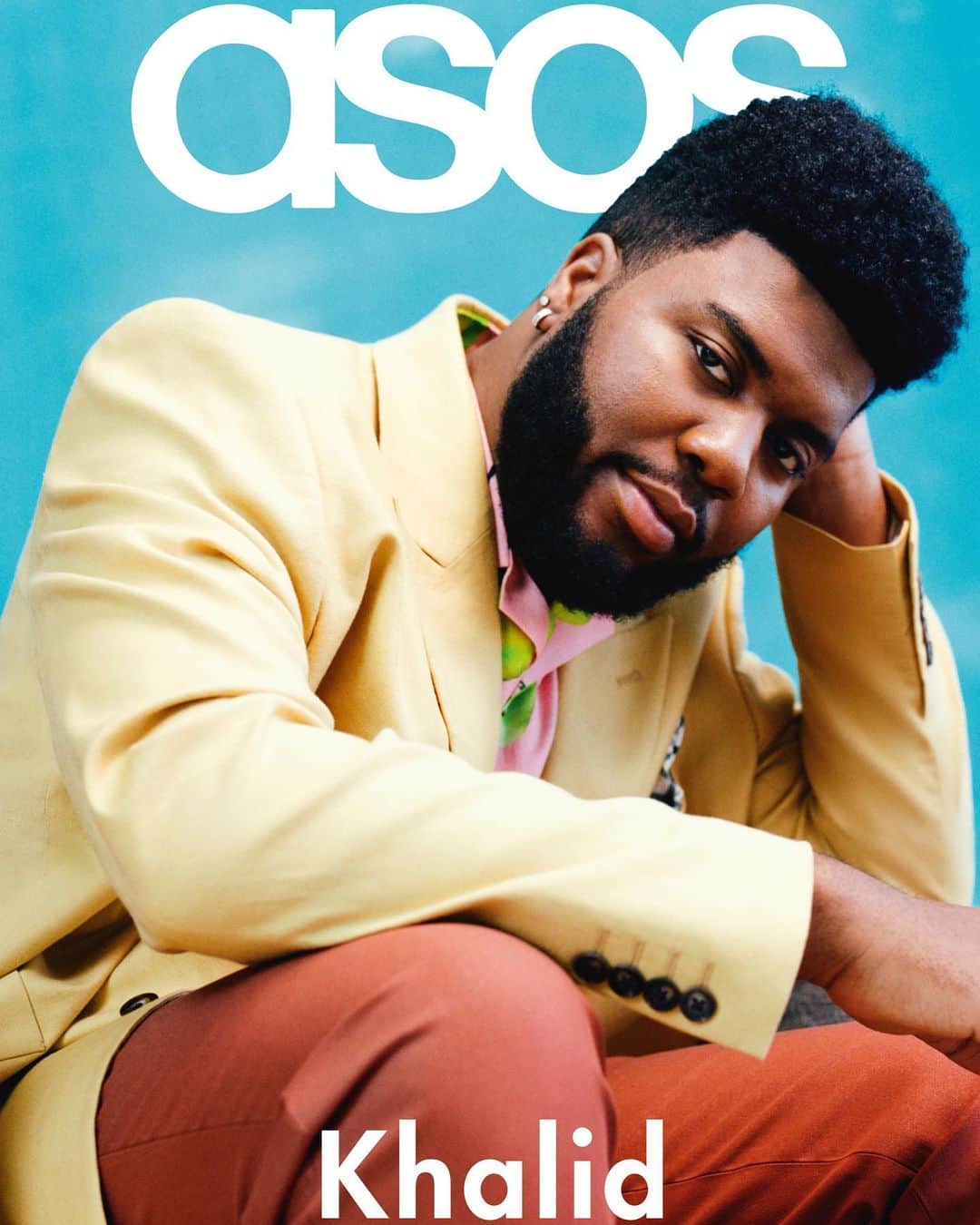ASOSさんのインスタグラム写真 - (ASOSInstagram)「Last, but definitely not least, @thegr8khalid is our third ASOS Magazine Summer issue cover star 💥 Did you guess it? 🔎 Search 'ASOS Magazine' on site 🗣 Image description: Khalid on the cover of ASOS Magazine」5月15日 18時56分 - asos
