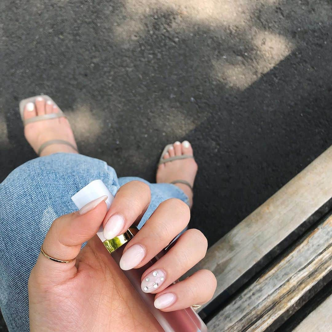 藤原菜摘さんのインスタグラム写真 - (藤原菜摘Instagram)「#natsumi_nail_ 🧡🐻」5月15日 19時40分 - natsumi_fujiwara