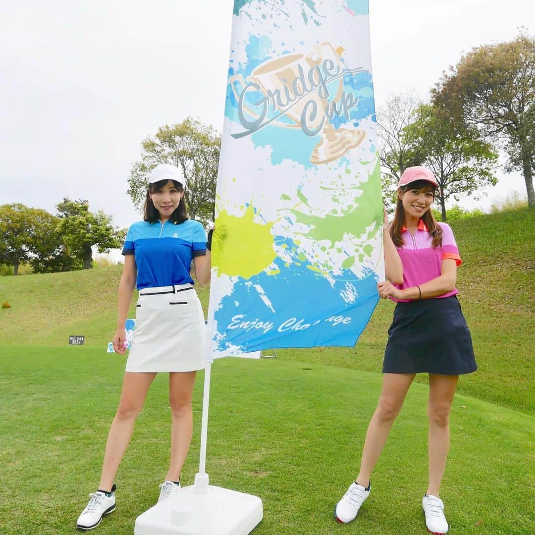 高沢奈苗さんのインスタグラム写真 - (高沢奈苗Instagram)「. gridgecup⛳️⛳️⛳️ . 関東予選に参戦して来ました✊ . ダブルス戦でフォアボール形式🏌️‍♀️ 初めてのダブルス、初めての競技でしたが、知り合いもたくさんいてわいわい❣️ . 心強い相方かよちゃんのおかげで、スコアは79！ . 後半はかよちゃんが絶好調で頑張ってくれたおかげで70台が出せました😂💛ありがとう〜😂 . わたしはやっぱり変なミスが多くて後悔と罪悪感でいっぱい😂 もっと頑張らなきゃなぁ。 . また万全の状態でチャレンジしてみたいです😊 . 自己申告のレベル別で、予選は通過できなかったけどとても良い経験😃✨ . . ウェアは全身 #lanvinsport でリンクコーデ揃えました😊💓 . . . #golf #gridge #ゴルフ #ゴルフ女子 #グリッジカップ #ダブルス戦 #ランバンスポール #競技ゴルフ #芝山ゴルフ倶楽部」5月15日 19時49分 - nanaetakasawa