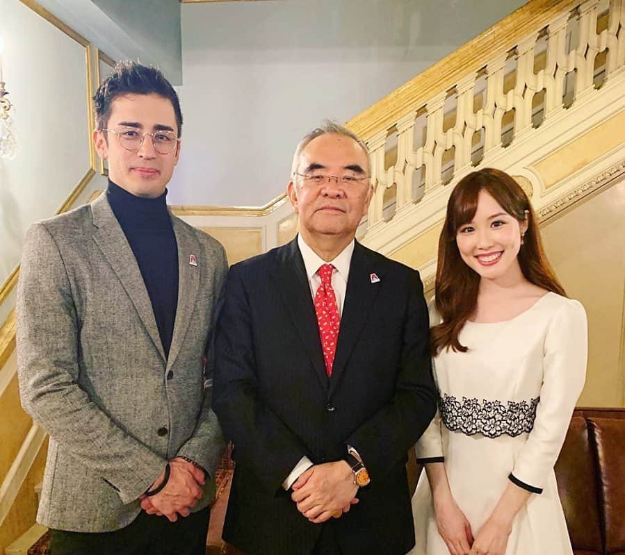 メロディー・モリタさんのインスタグラム写真 - (メロディー・モリタInstagram)「Thank you, Ambassador Kanji Yamanouchi and the Consulate General of Japan in NY for hosting such a wonderful reception party✨ I was honored to be back at the gorgeous Ambassador’s official residence and speaking with everyone who have come together to build the bridge between the US and Japan.🇺🇸🇯🇵 山野内大使が主催してくださった公邸でのレセプションにご招待頂きました。日本とアメリカを繋ぐ多くの皆様と交流させて頂き、日本の素晴らしさに癒され、とても素敵な時間を過ごすことができました😌🎀 #NY #大使公邸 #ニューヨーク日本国総領事館」5月16日 7時16分 - melodeemorita