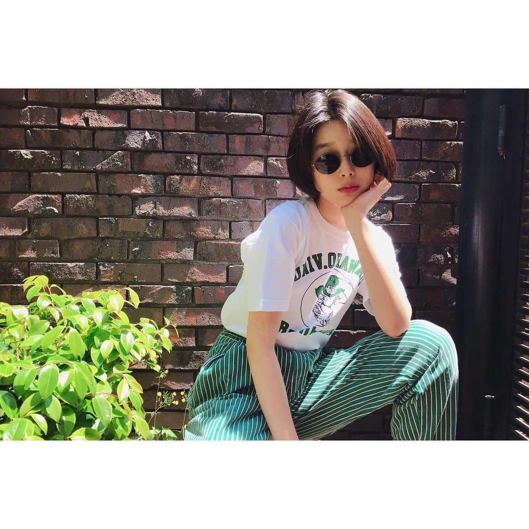 吉倉あおいさんのインスタグラム写真 - (吉倉あおいInstagram)「😎🤙🏻 tops @champion_japan #まゆげの少年スタイル」5月15日 22時30分 - aoi_yoshikura