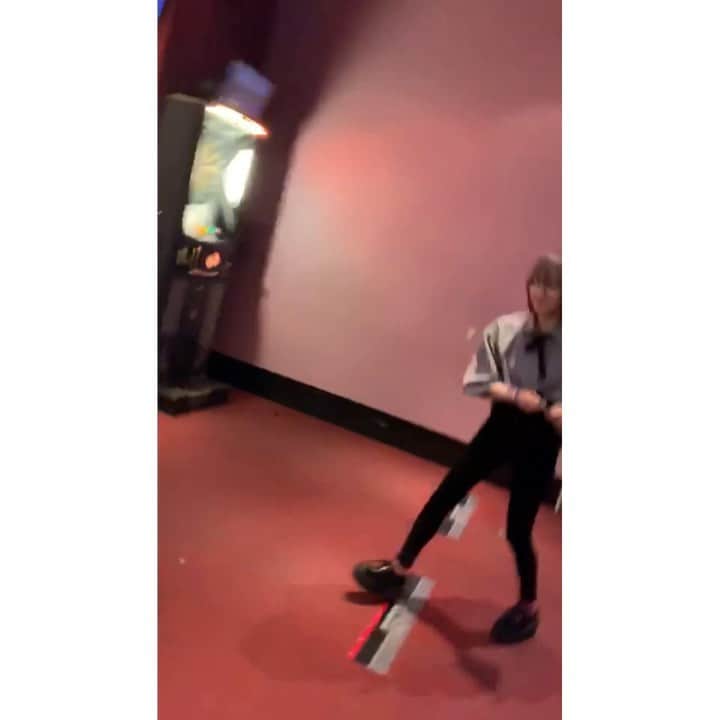 三田麻央のインスタグラム：「🎯🎯🎯 #投げ方ダサめ #勝手に上がる左足」