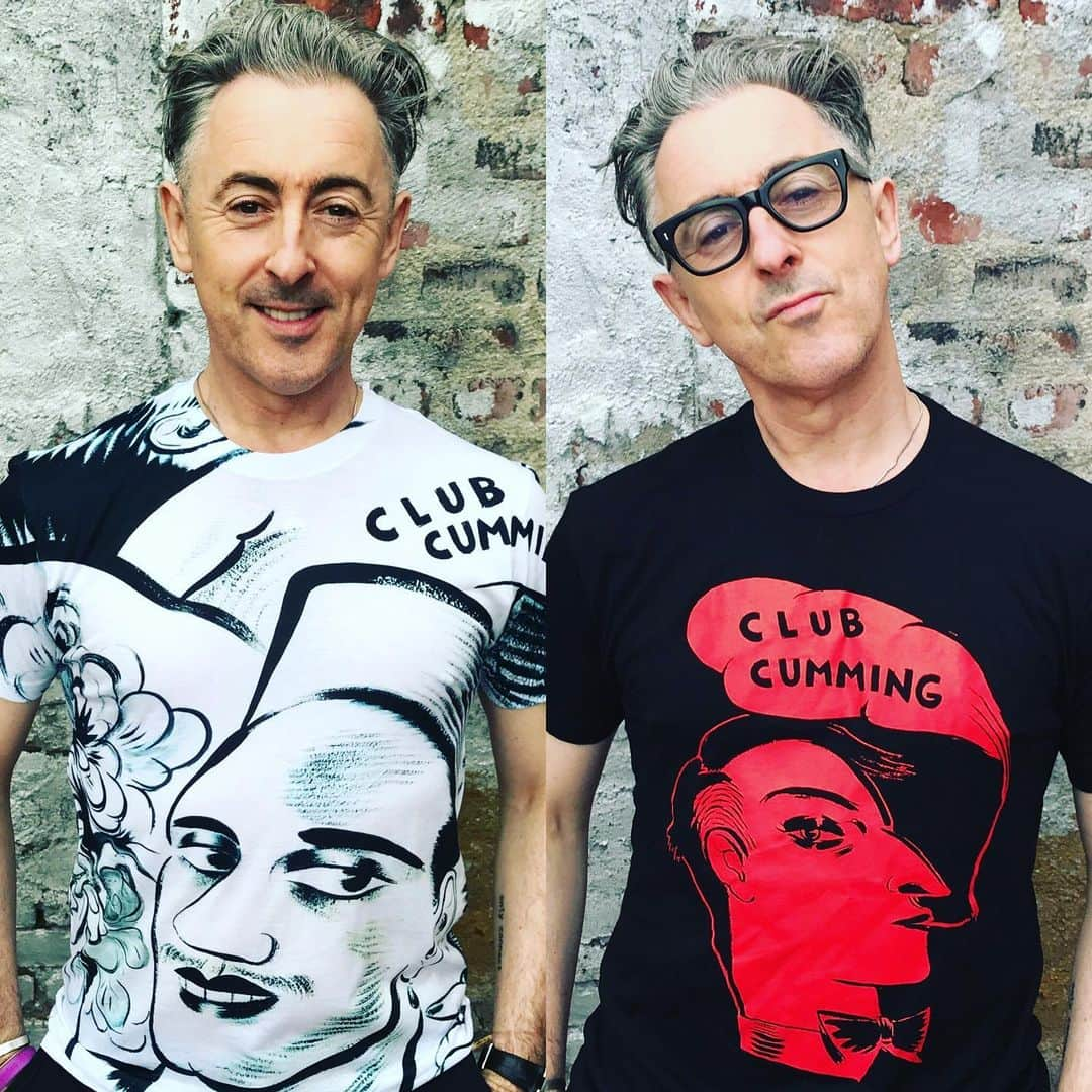 アラン・カミングさんのインスタグラム写真 - (アラン・カミングInstagram)「A new batch of @clubcumming T shirts has arrived! Click on the link in the @clubcumming  bio and buy them in the website shop! Also please note my glasses off/glasses on skills honed from years of headshots!! Ps the one on the left is a detail from the famous Club Cumming murals, designed by @granteepants. And he designed the other one too!」5月15日 22時43分 - alancummingreally