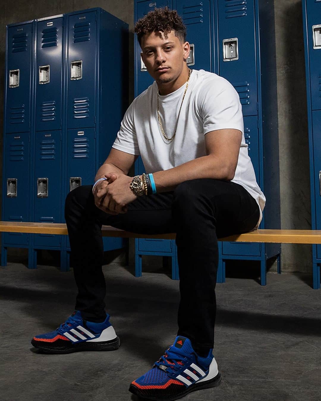 Foot Lockerさんのインスタグラム写真 - (Foot LockerInstagram)「Everyone can be an All-Star to those they're closest to. Shine bright like @patrickmahomes #adidas UltraBOOST 'Asterisk' ✳️ Launching 5/17, Select Stores and Online at footlocker.com/asterisk」5月15日 23時12分 - footlocker