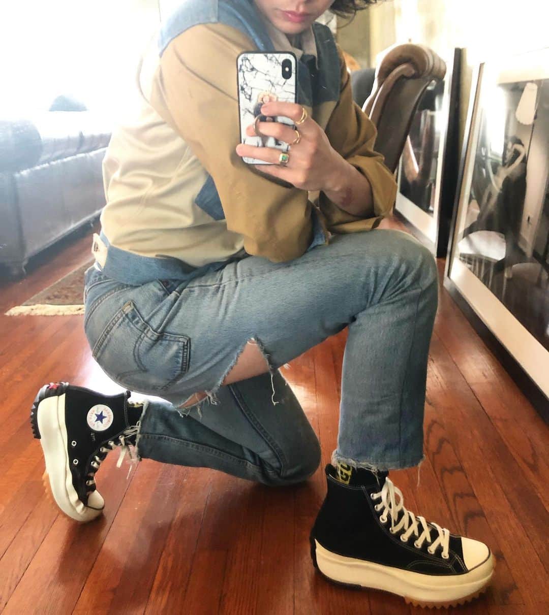 稲木ジョージのインスタグラム：「Too obsessed with @jw_anderson converse I got 3 pairs😫👟」