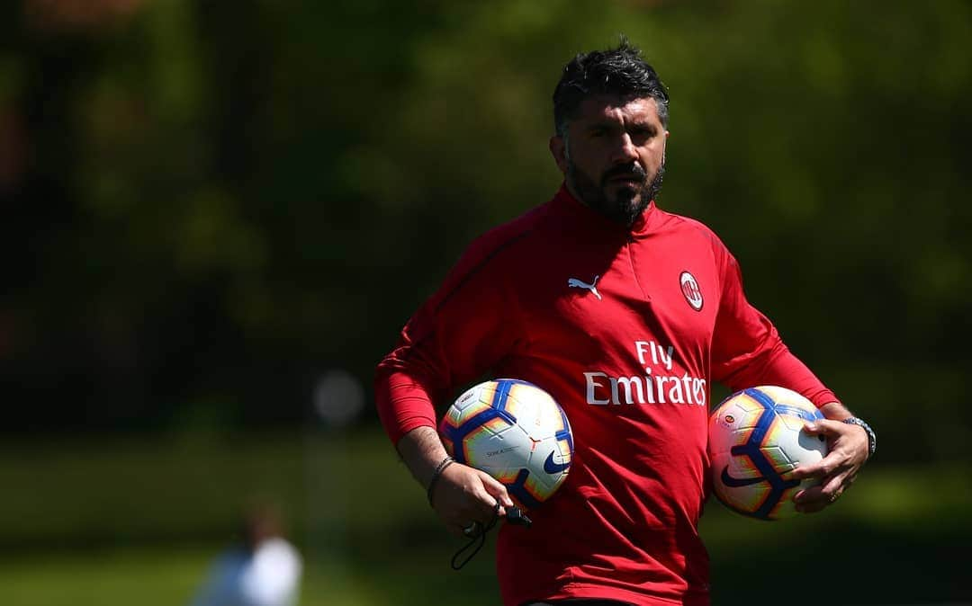 ACミランさんのインスタグラム写真 - (ACミランInstagram)「🏃‍♂️ Another day hard at work for the Rossoneri: Frosinone in our sights 📸 🏃‍♂️ Un altro giorno di duro allenamento, #MilanFrosinone si avvicina 📸」5月15日 23時26分 - acmilan